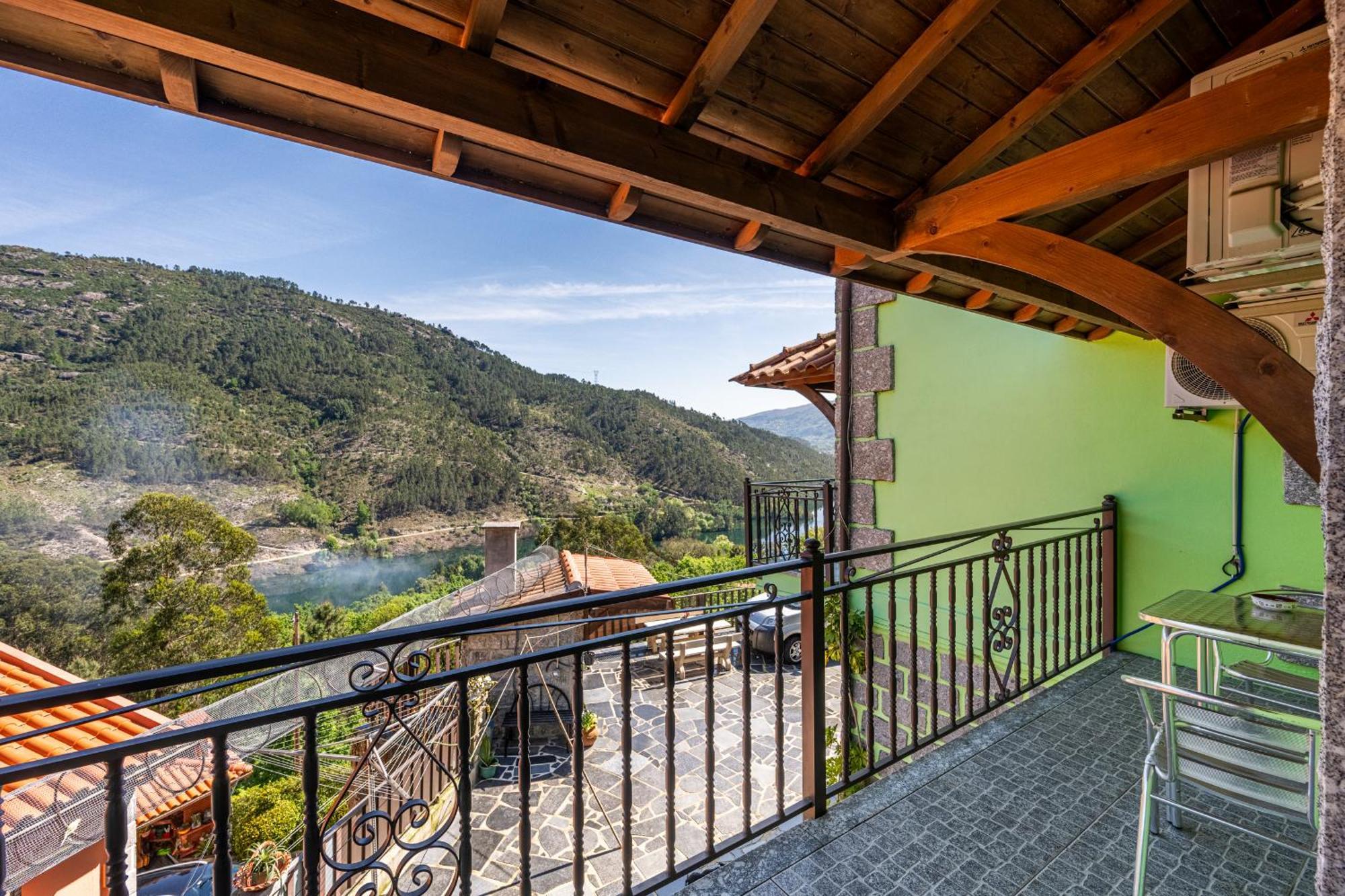 Quinta Da Carvalha Villa Geres Kültér fotó