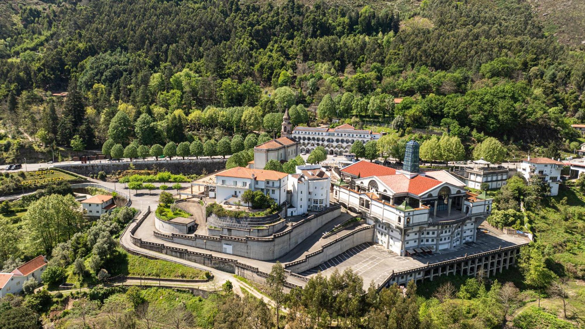 Quinta Da Carvalha Villa Geres Kültér fotó